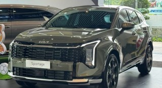 Với giá 839 triệu đồng, Kia Sportage 2026 bản Luxury có gì để thu hút khách Việt?